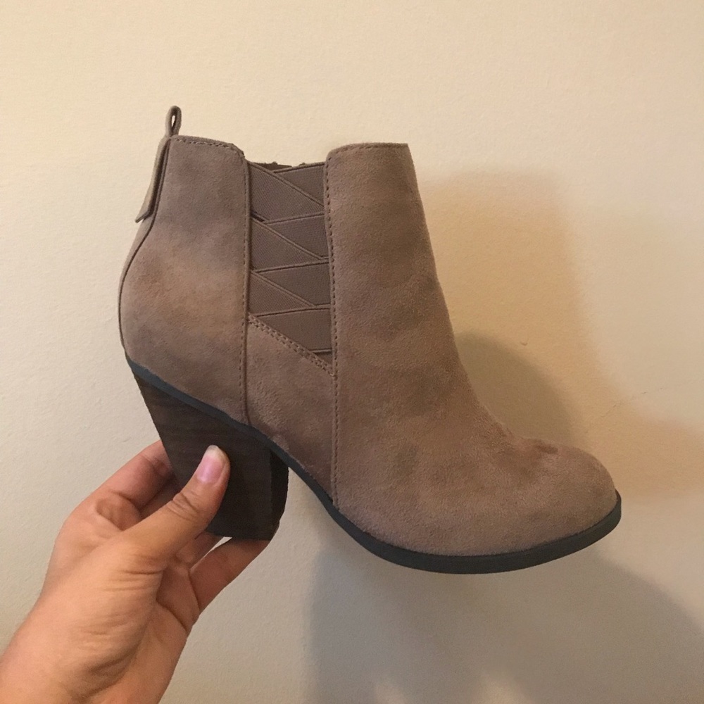 beige boots